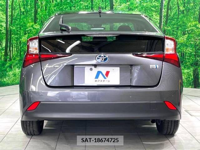 Toyota PRIUS 2020-04 236542-15