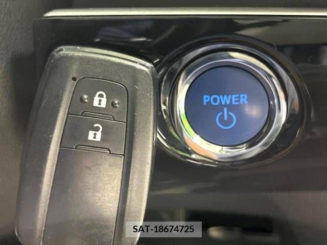 Toyota PRIUS 2020-04 236542-6