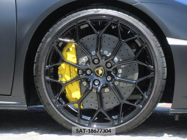Lamborghini Huracan 2022-09 362300-6