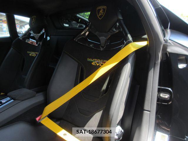 Lamborghini Huracan 2022-09 362300-17