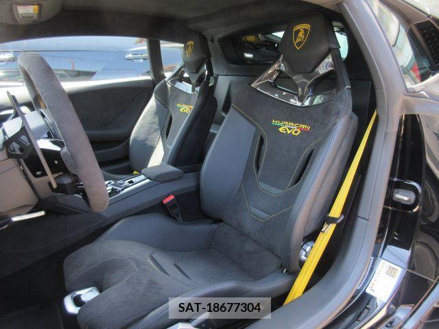 Lamborghini Huracan 2022-09 362300-14