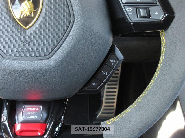 Lamborghini Huracan 2022-09 362300-21