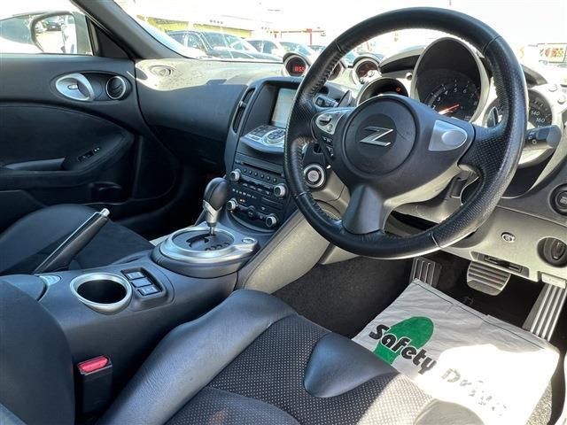 Nissan FAIRLADY Z 2008-12 10050-13