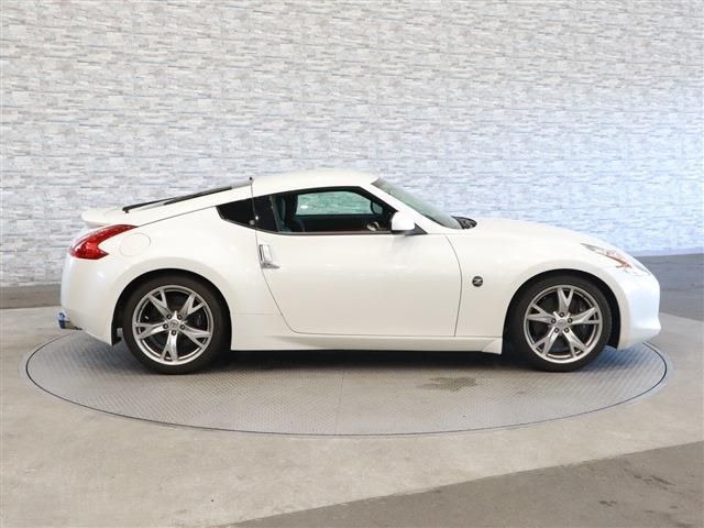 Nissan FAIRLADY Z 2008-12 10050-8