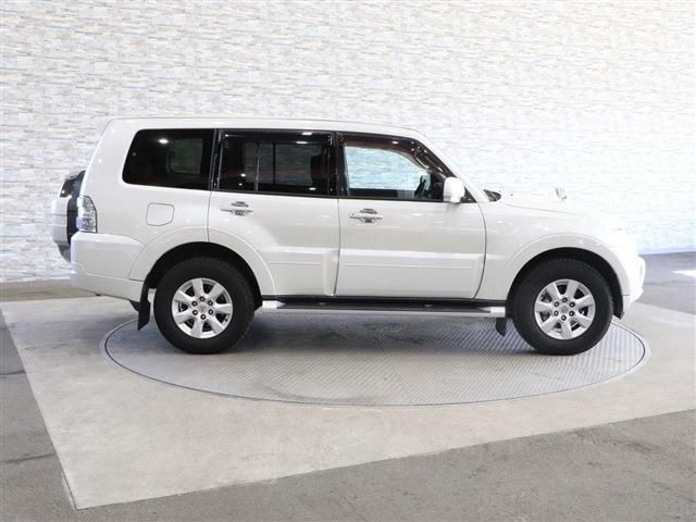 Mitsubishi PAJERO 2013-06 187271-8