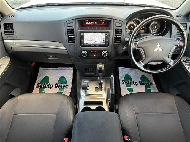 Mitsubishi PAJERO 2013-06 187271-12