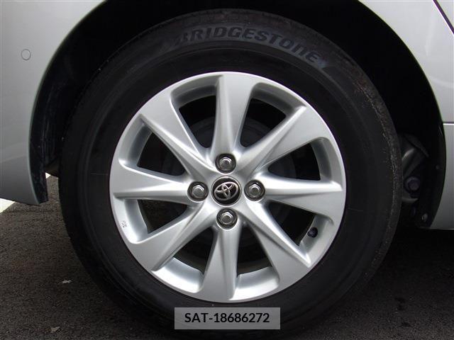 Toyota AQUA 2021-08 205561-11