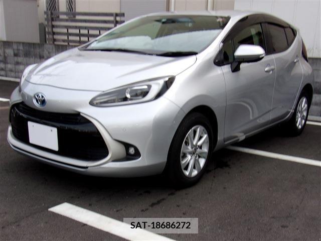 Toyota AQUA 2021-08 205561-0