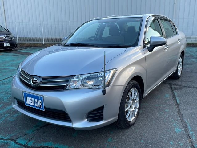 Toyota COROLLA AXIO 2014-11 196710-0