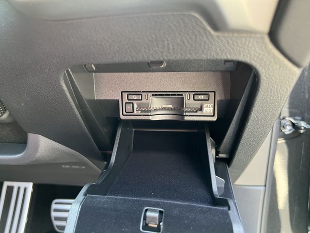 Lexus RX 2023-03 17749-16