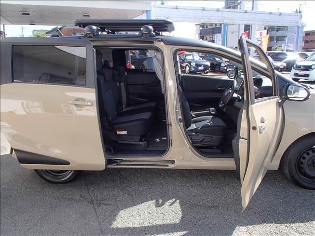 Toyota SIENTA 2021-07 15001-5