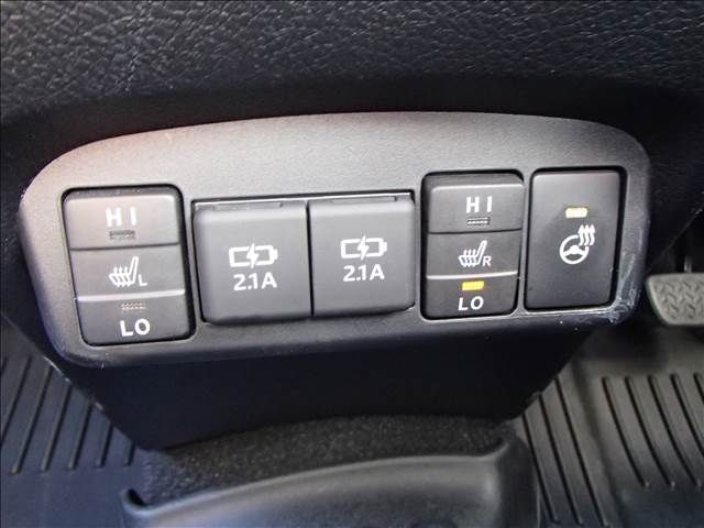 Toyota SIENTA 2021-07 15001-13