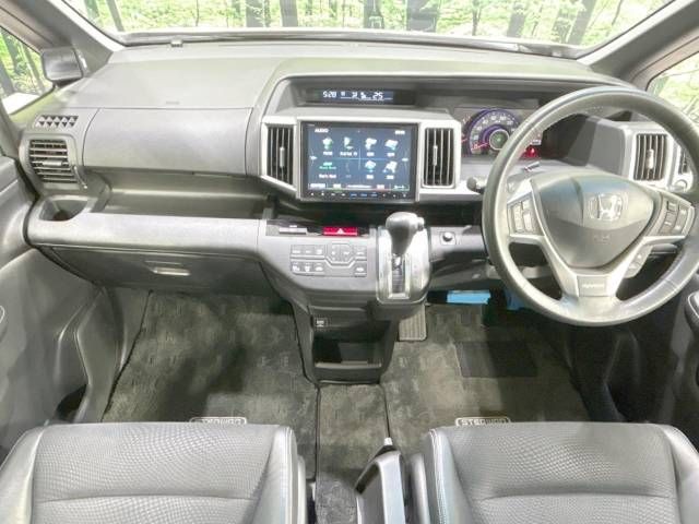Honda e 2014-05 13062-1