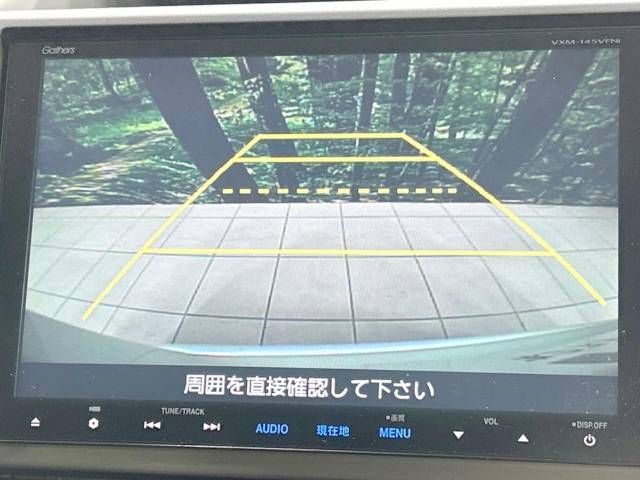 Honda e 2014-05 13062-3