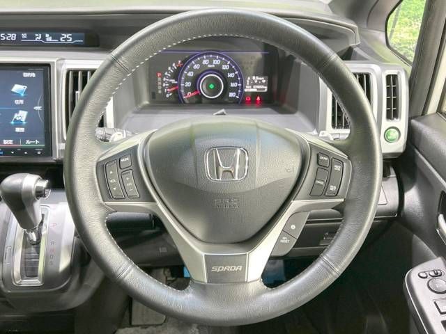 Honda e 2014-05 13062-11