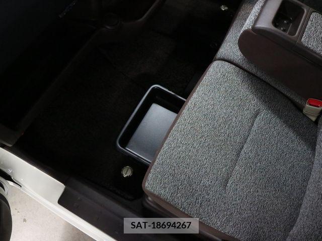 Toyota PASSO 2013-03 212155-13