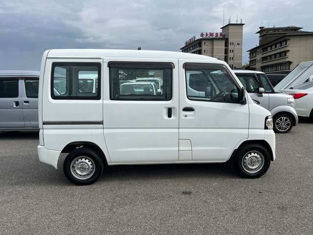 Nissan CLIPPER 2012-11 24242-7