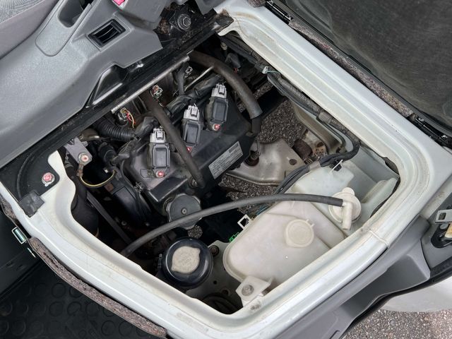 Nissan CLIPPER 2012-11 24242-27