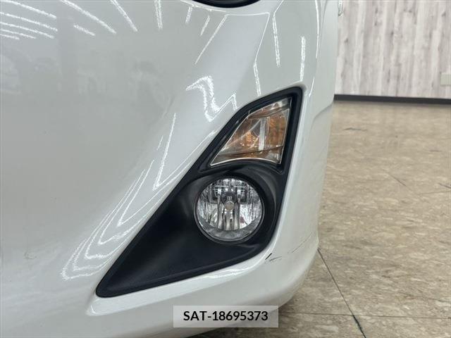 Toyota 86 2012-08 258558-10