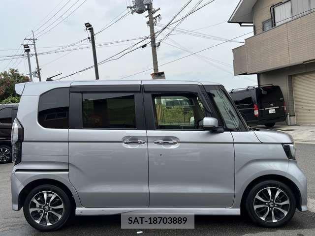 Honda N BOX CUSTOM 2017-11 342855-5