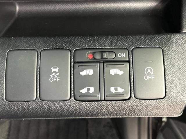 Honda e 2013-11 19765-5