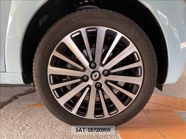 Renault TWINGO 2022-12 367126-28