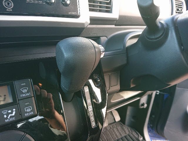 Daihatsu WAKE 2018-09 181425-19