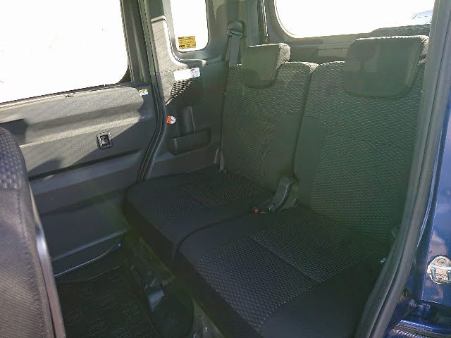 Daihatsu WAKE 2018-09 181425-12