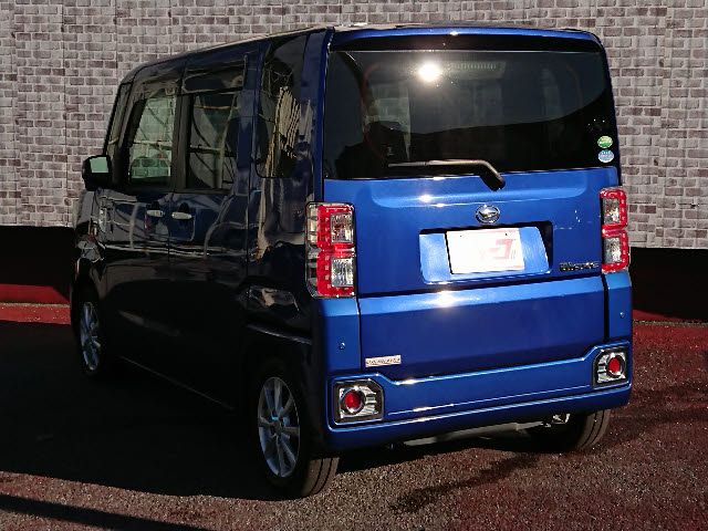 Daihatsu WAKE 2018-09 181425-8