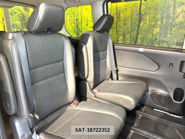 Nissan SERENA 2019-05 376964-9
