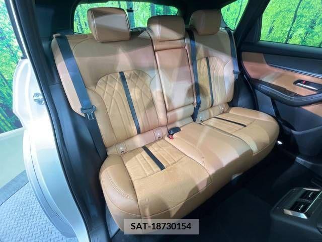 Mazda CX-60 2023-06 266234-11