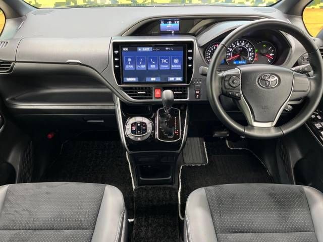 Toyota VOXY 2020-11 190693-1