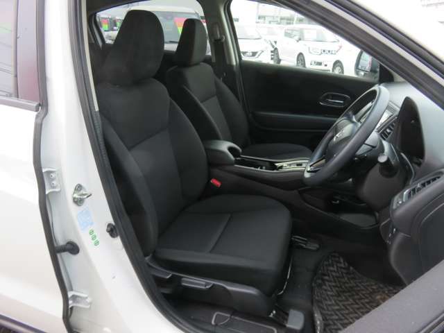 Honda VEZEL 2014-04 7201-13