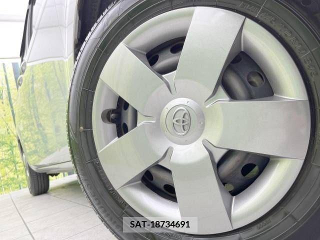 Toyota SIENTA 2012-08 327646-14