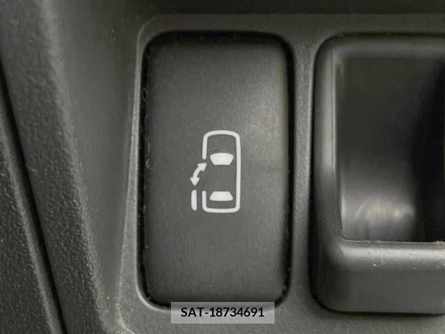 Toyota SIENTA 2012-08 327646-3