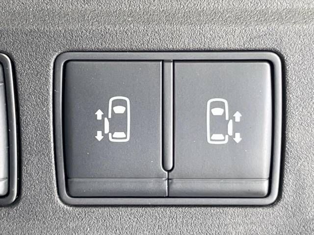 Nissan SERENA 2018-07 23458-5
