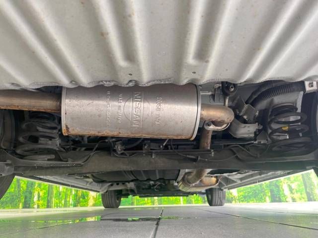 Nissan SERENA 2018-07 23458-19