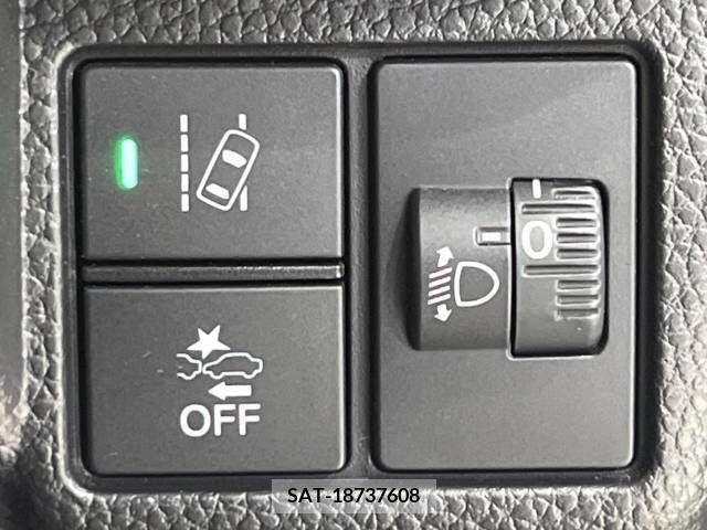 Honda N BOX CUSTOM 2021-11 392681-6