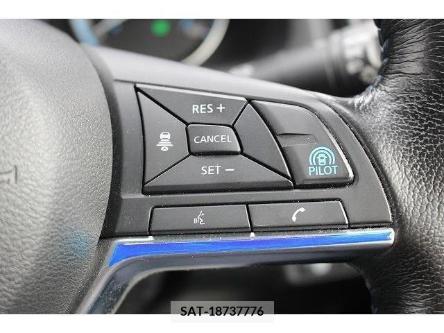 Nissan LEAF 2017-11 324786-13