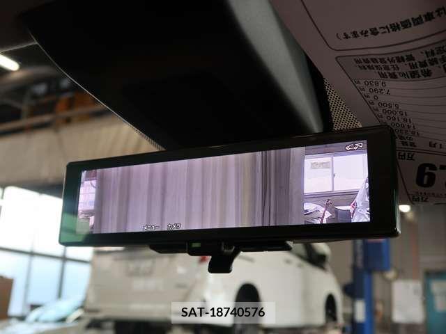 Nissan KICKS 2021-04 213806-4