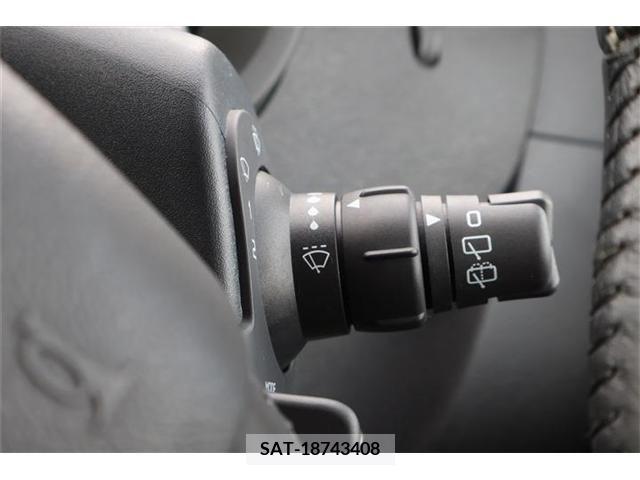 Renault KANGOO 2021-06 205482-9