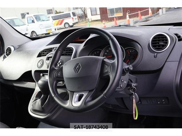 Renault KANGOO 2021-06 205482-4