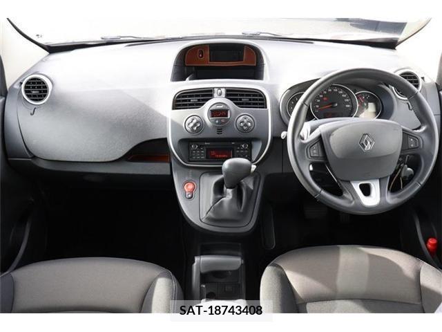 Renault KANGOO 2021-06 205482-3