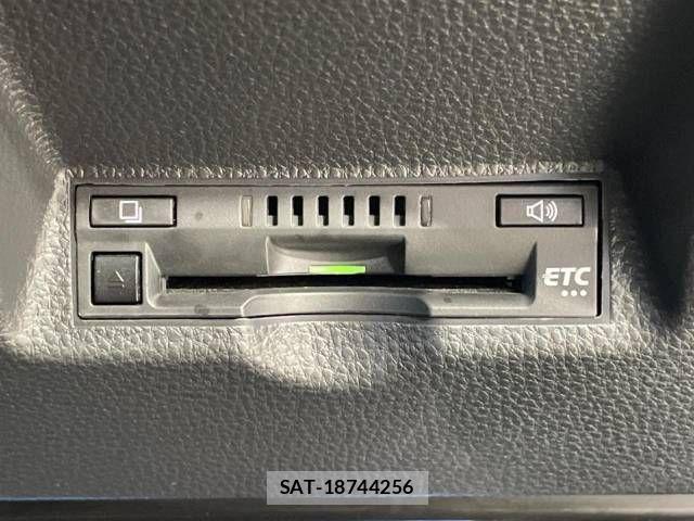 Toyota YARIS CROSS 2022-08 436161-5