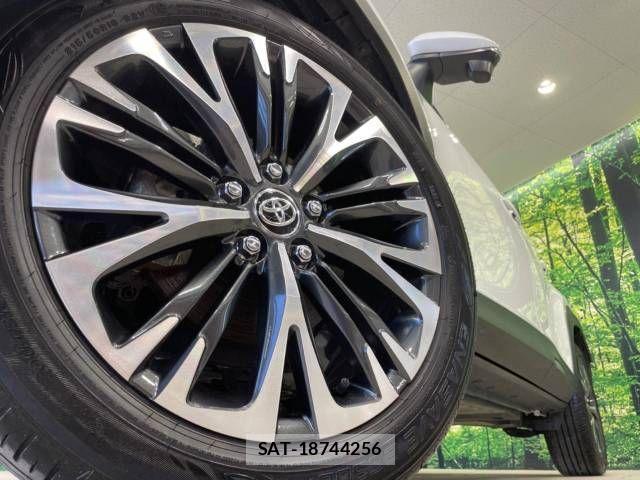 Toyota YARIS CROSS 2022-08 436161-13