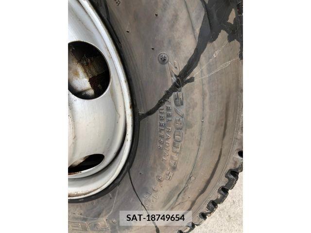 Isuzu FORWARD 2012-10 384591-24