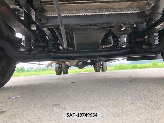 Isuzu FORWARD 2012-10 384591-27