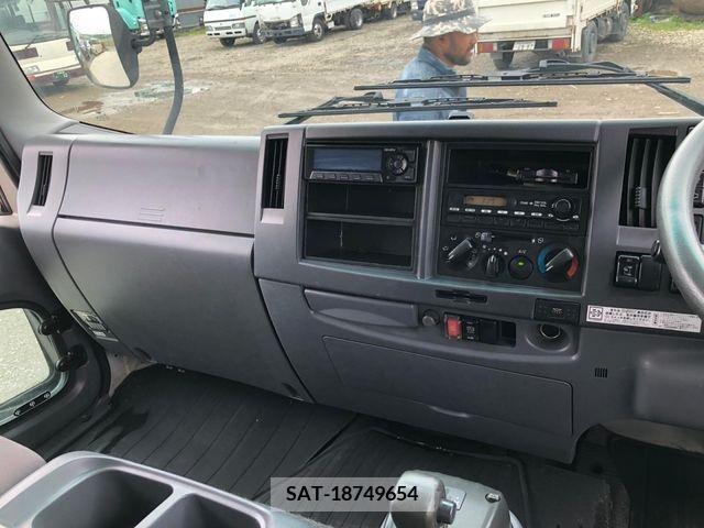 Isuzu FORWARD 2012-10 384591-7