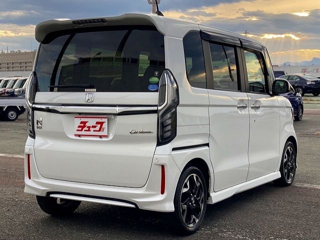 Honda N BOX CUSTOM 2020-04 187492-2