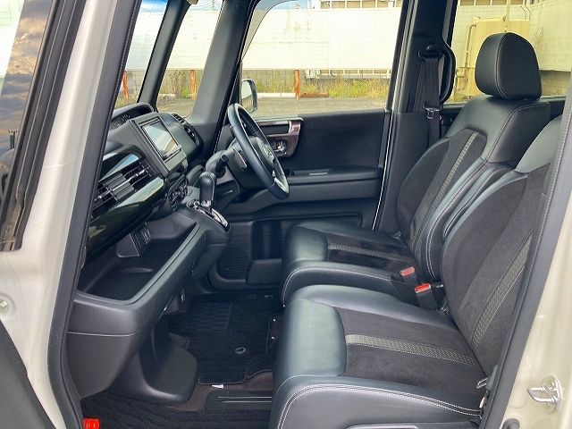 Honda N BOX CUSTOM 2020-04 187492-3